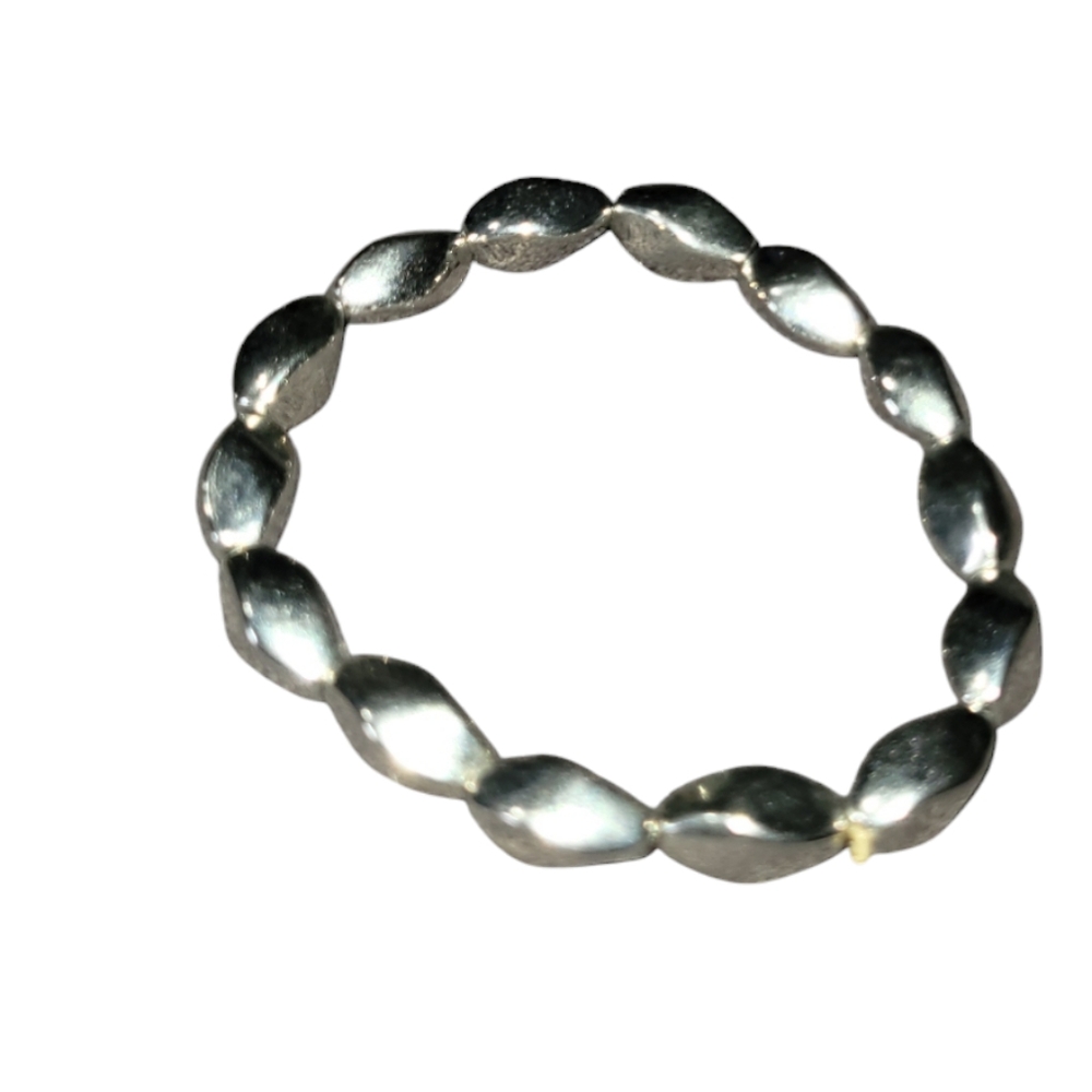 Unbranded silver painted beaded stretch bracelet